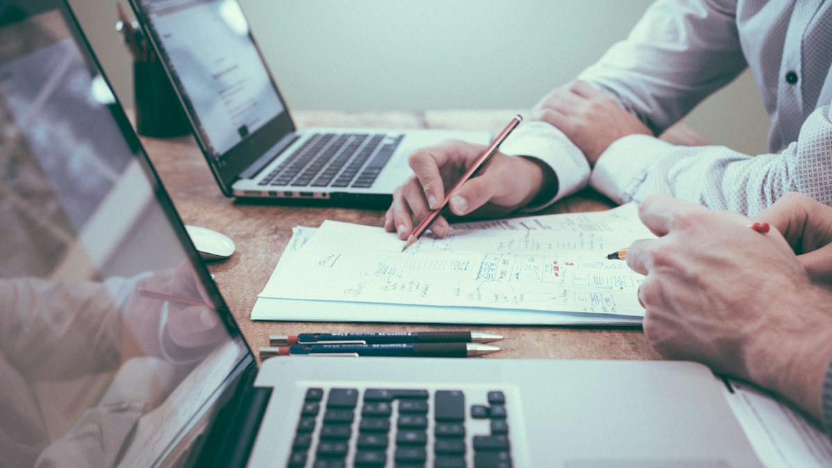 Descanso entre jornadas: 12 horas mínimas y descanso semanal